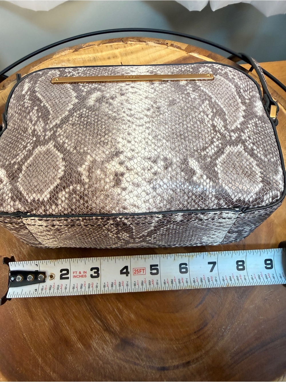 Fossil Leather Snakeskin Crossbody Camera Bag Gold Hardware EUC - Picture 13 of 15